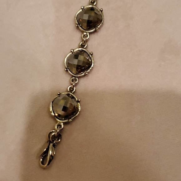 Glitzy Bella women's Swarovski crystal bracelet. - Picture 3 of 5